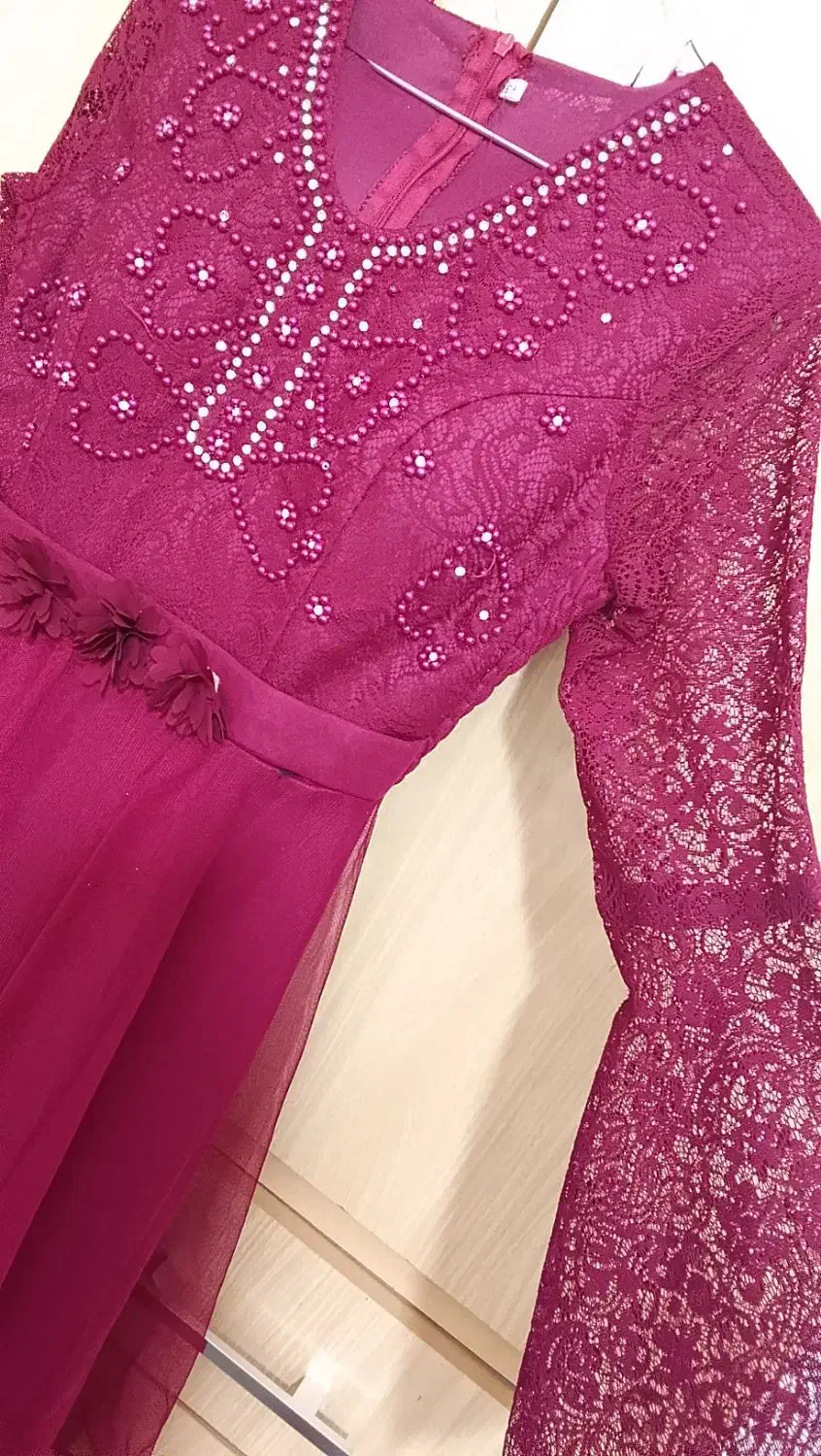 لباس مجلسی|لباس|سرپل ذهاب, |دیوار