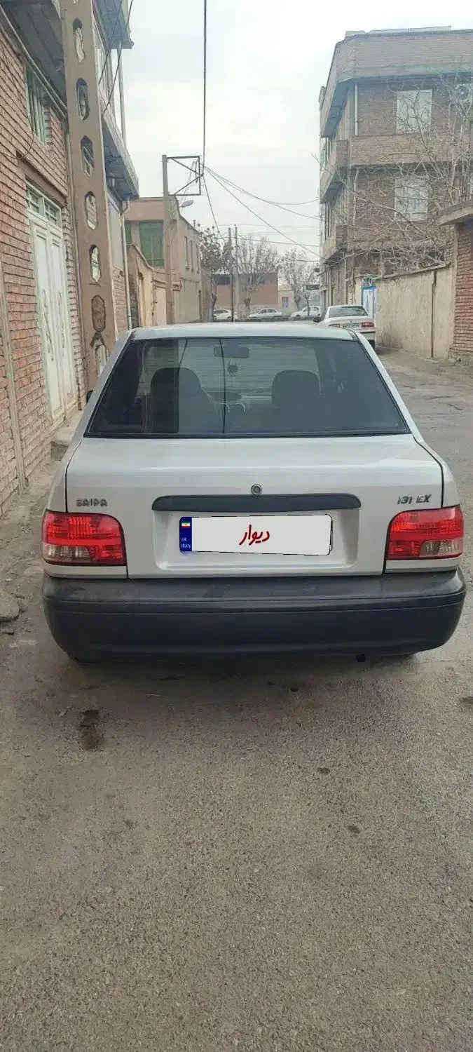 سواری پراید نقره ای ۱۳۱مدل ۹۲بدون رنگ کارمندی|خودرو سواری و وانت|خوی, |دیوار