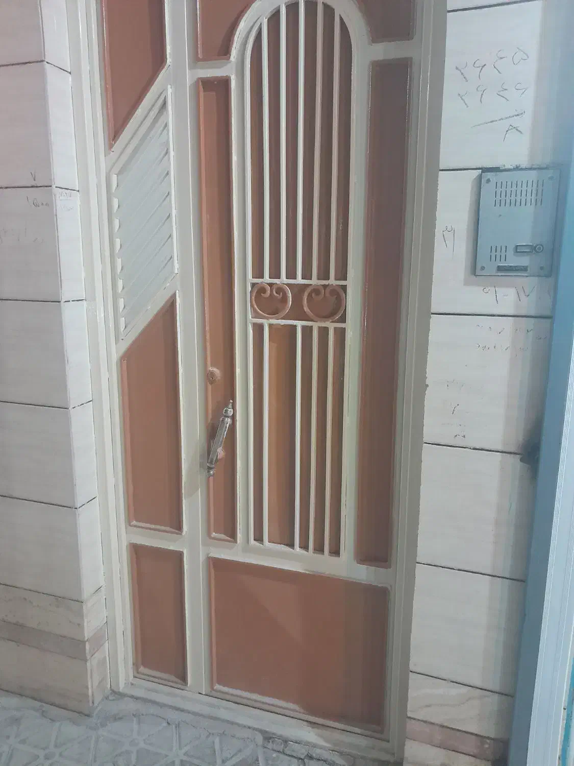 اجرای کلیه کارهای ساختمانی|خدمات پیشه و مهارت|شهرکرد, |دیوار