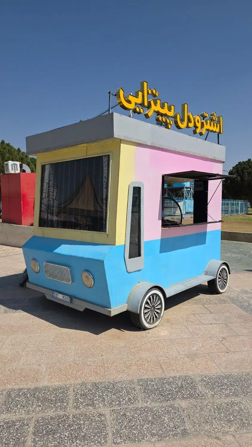 فودتراک و دکه سیار ۲ در ۳ روی چهار چرخ|کافی‌شاپ و رستوران|کرمان, |دیوار