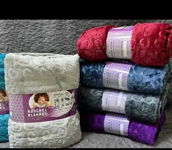 پتومسافرتی تیسا|رختخواب، بالش، پتو|شاهین‌شهر, شهرک ردانی پور|دیوار