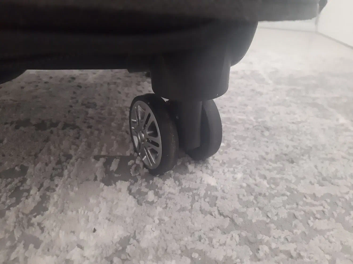 چمدان مسافرتی نو استفاده نشده|کیف، کفش، کمربند|اراک, |دیوار