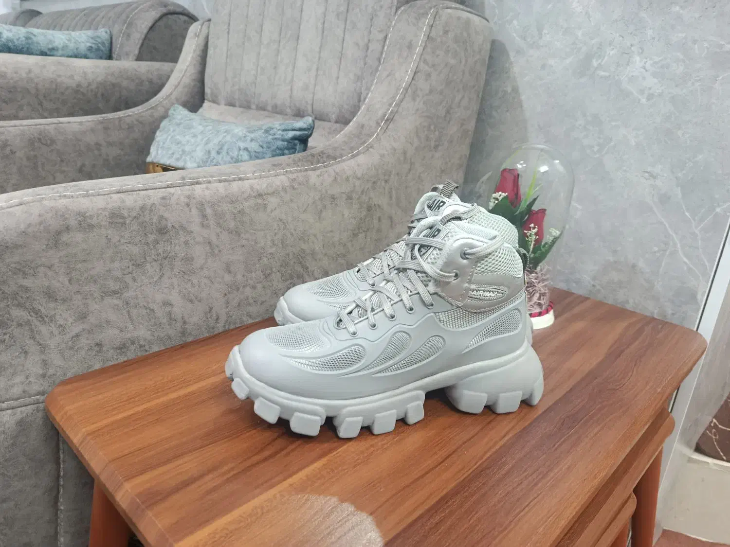 کتونی زنانه اسپرت و ساقدار|کیف، کفش، کمربند|اشتهارد, |دیوار