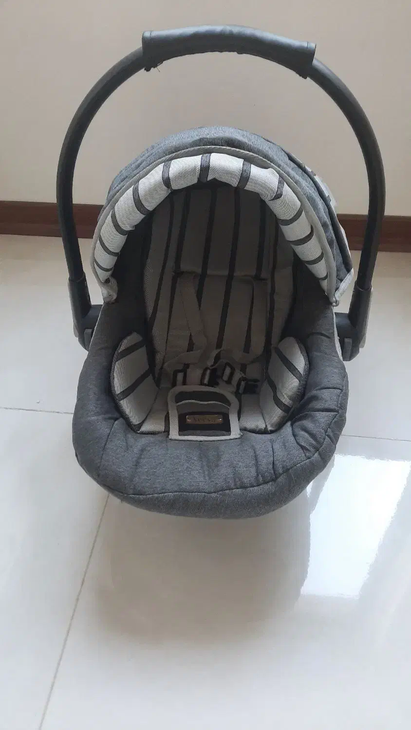 کریر و رختخواب نوزاد|اسباب و اثاث بچه|باغستان, |دیوار