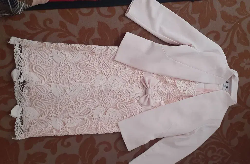 کت سارافون|لباس|رزن, |دیوار