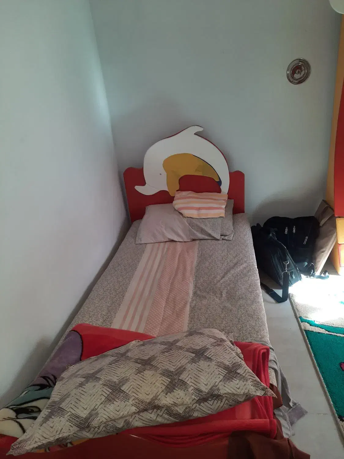 تخت و کمد|تخت و صندلی بچه|سبزوار, فرهنگیان|دیوار