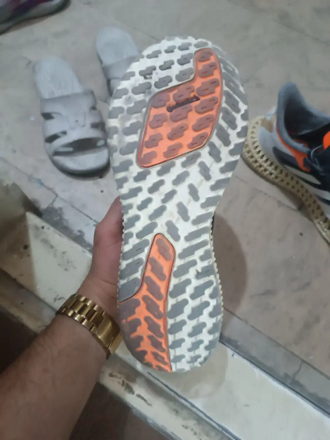 کتانی ادیداس سایز۴۴ونیم،۴۵|کیف، کفش، کمربند|تهران, آذری|دیوار