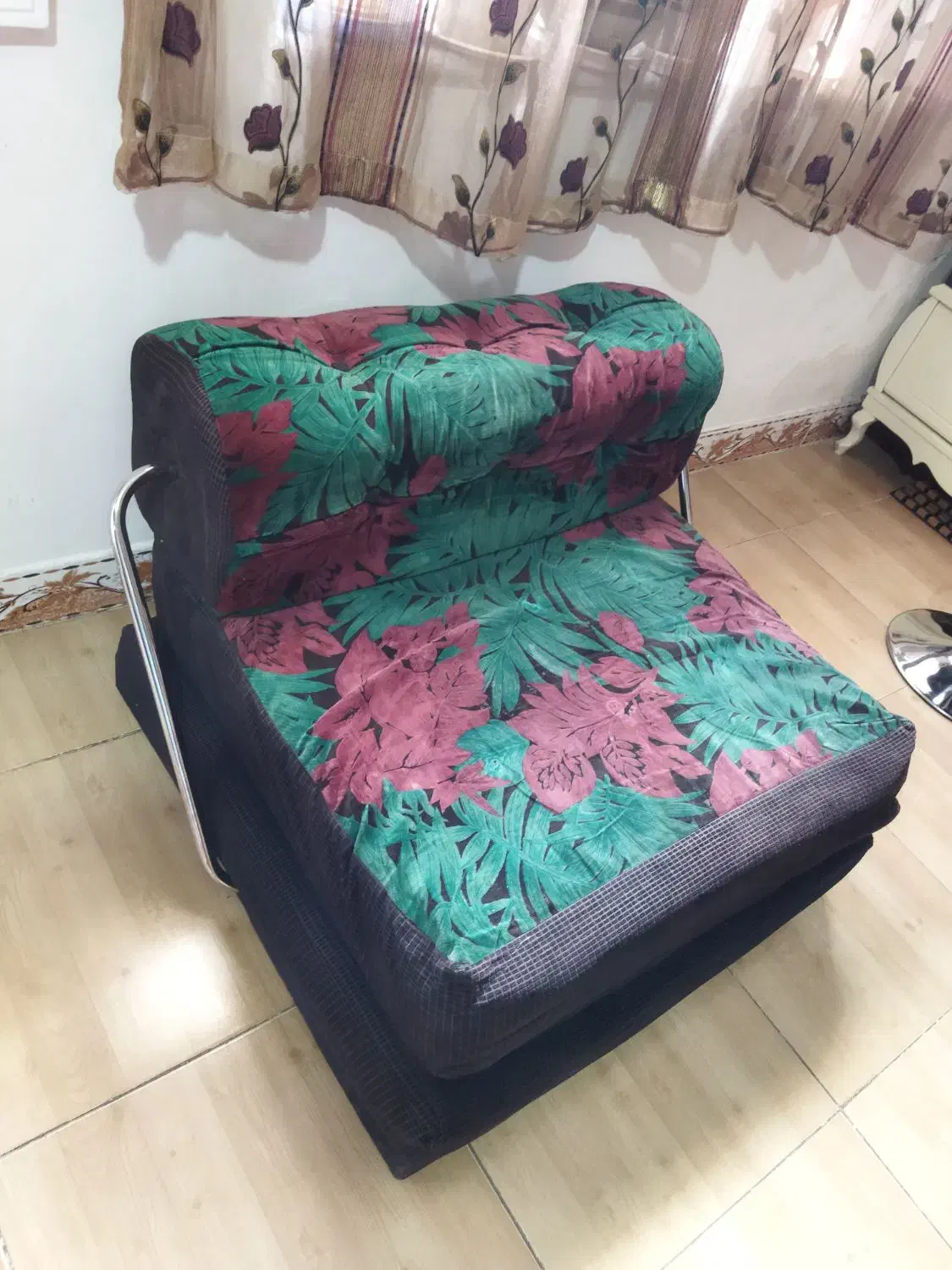 مبل تخت خواب شو نونو|مبلمان خانگی و میز عسلی|مراغه, |دیوار