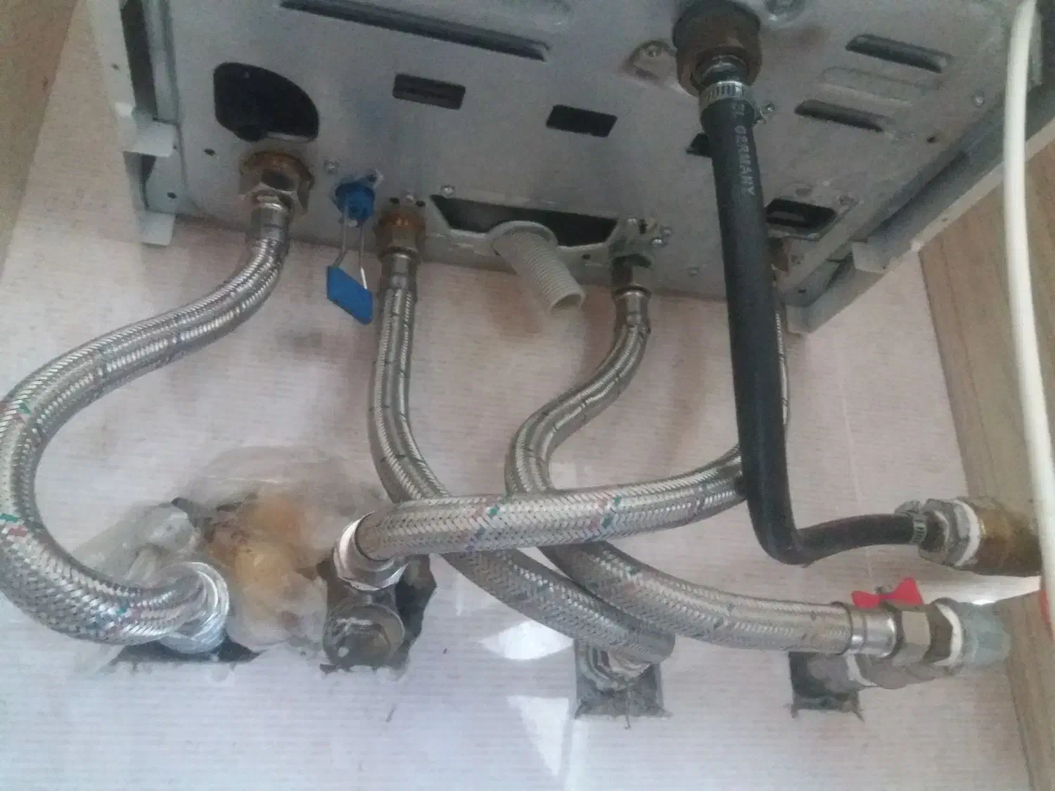 پکیج دیواری|آبگرمکن، پکیج، شوفاژ|زنجان, |دیوار