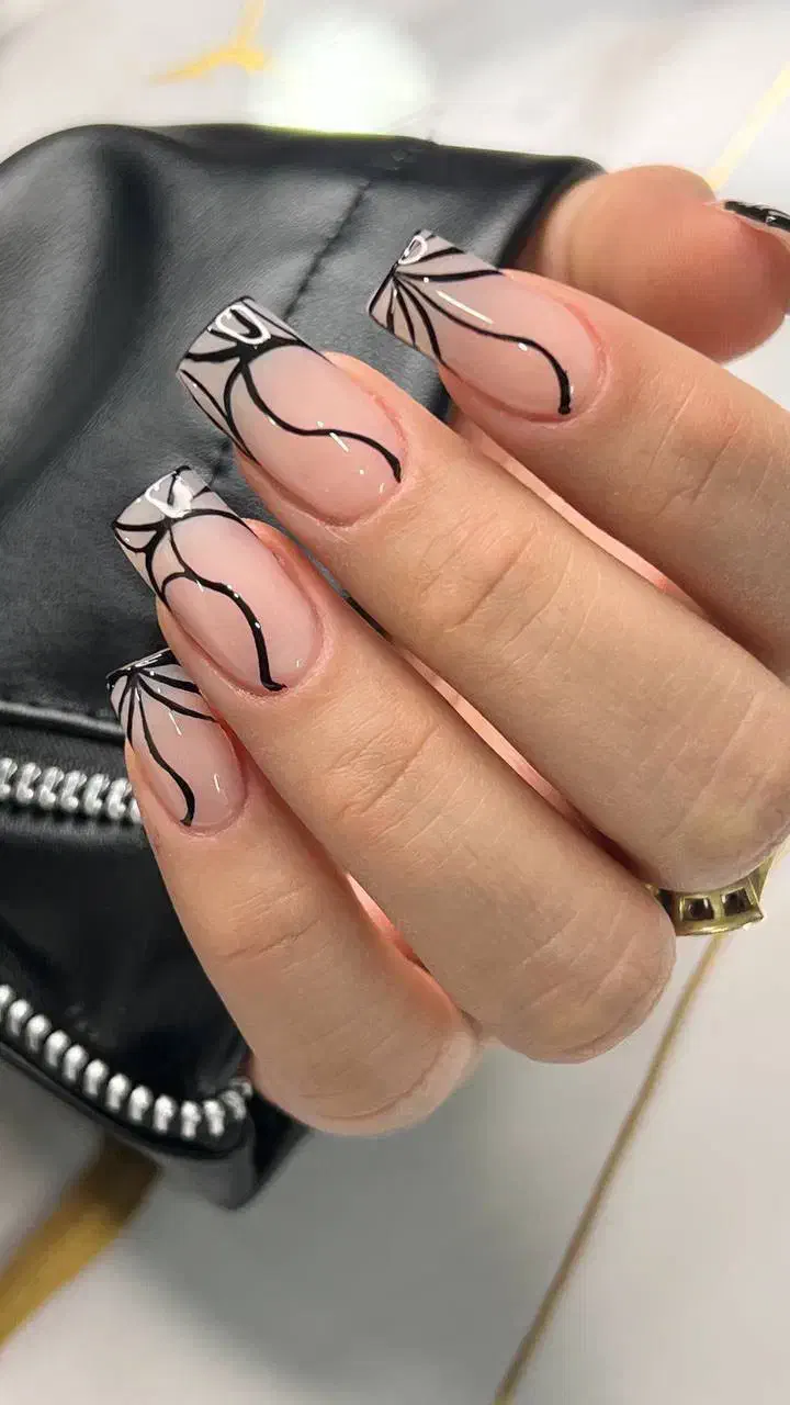 استخدام ناخنکار و مژه کار|استخدام درمانی، زیبایی، بهداشتی|شهریار, شهریار|دیوار