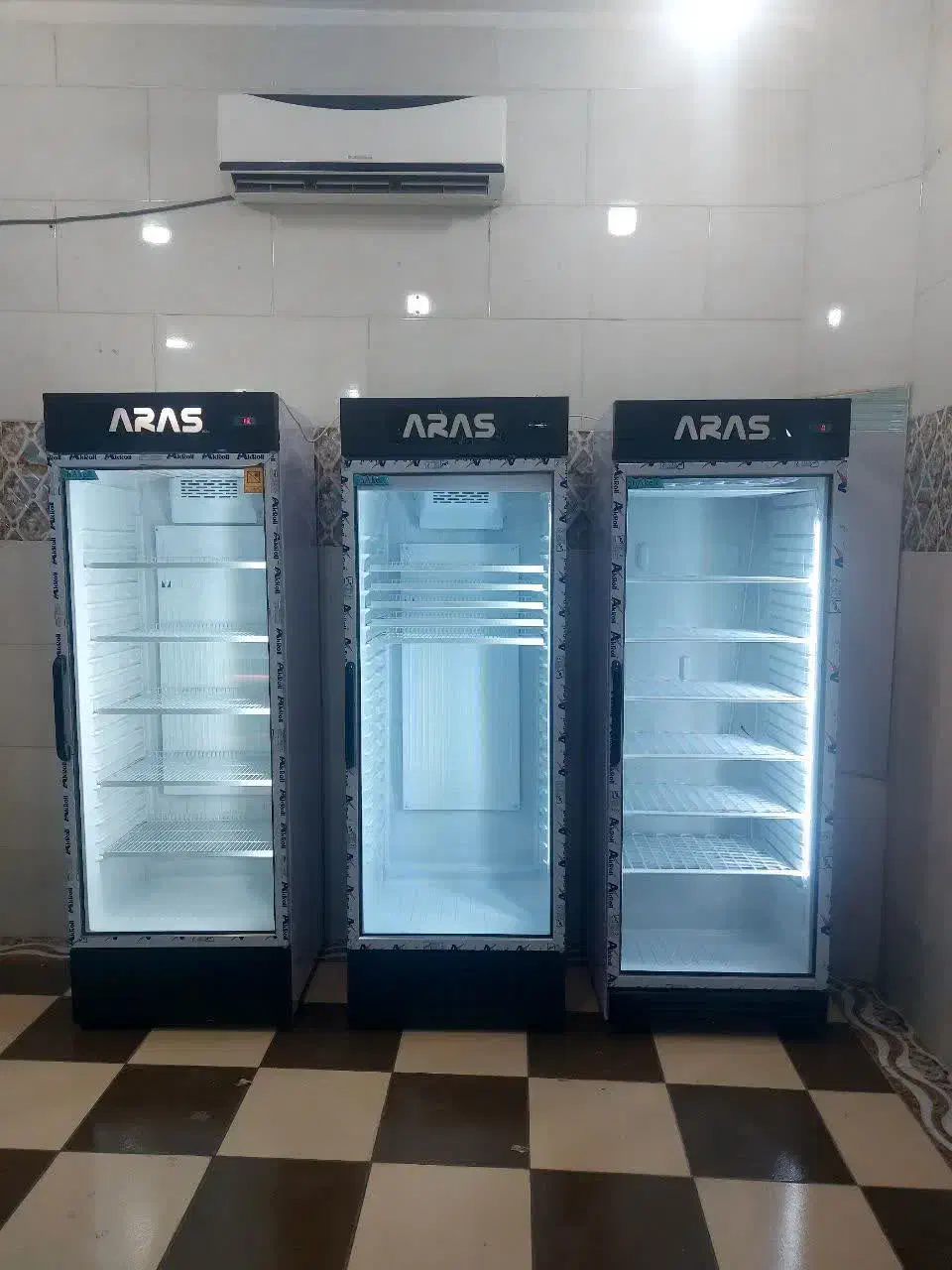 یخچال ۱/۵ ایستاد|فروشگاه و مغازه|قم, نخودی|دیوار