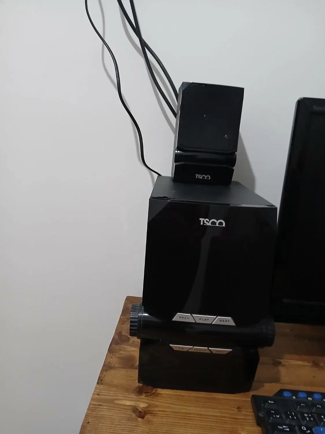 کیس و مانیتور|رایانه رومیزی|مشکیندشت, |دیوار