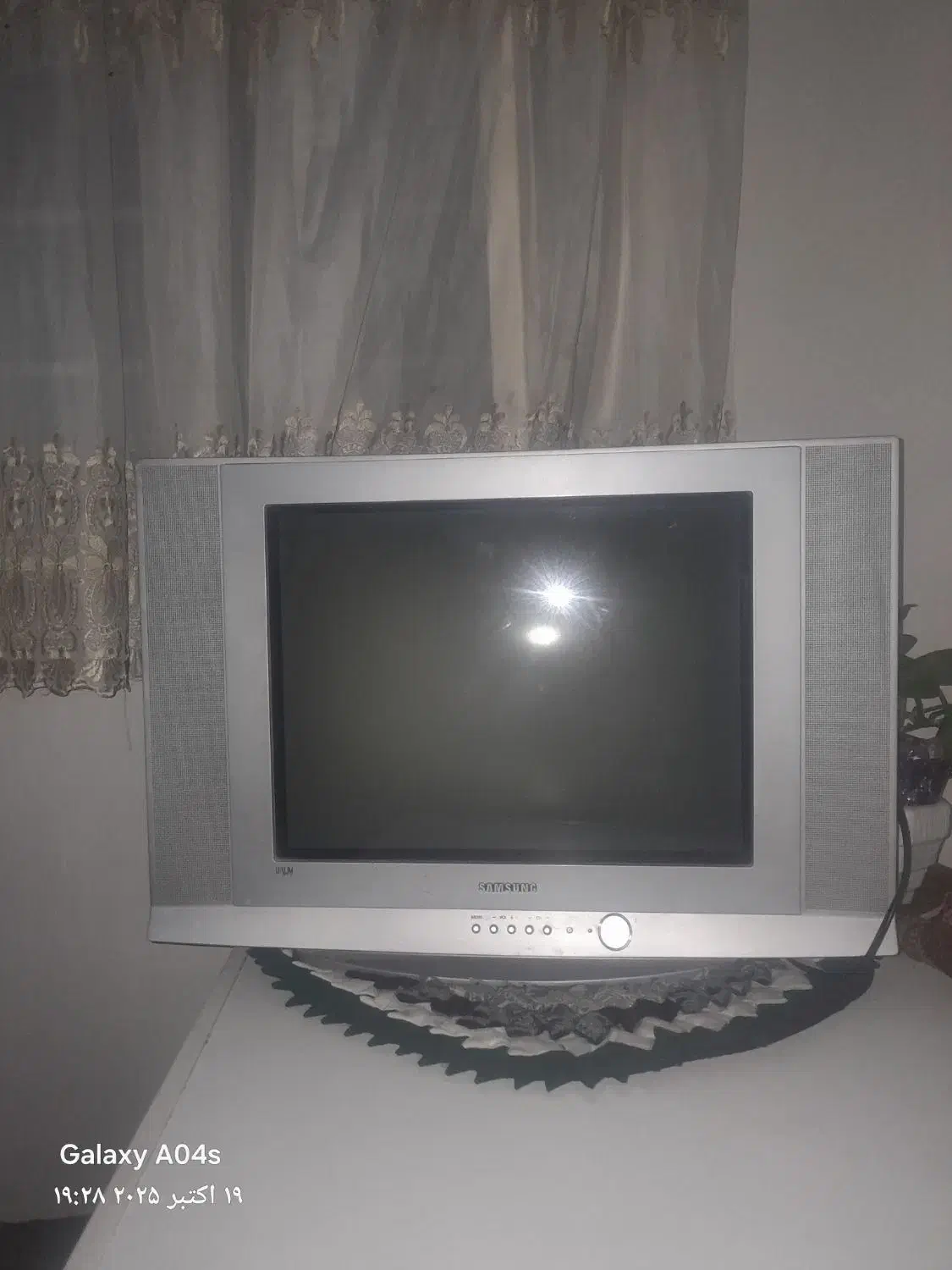 تلویزون ۲۱ اینچ سامسونگ|تلویزیون و پروژکتور|گالیکش, |دیوار