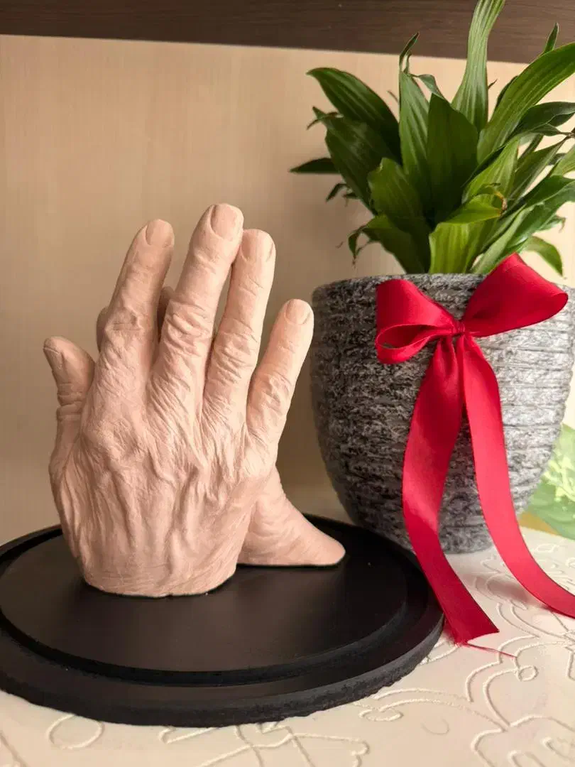 تندیس پدرو مادر  هدیه ویژه روز مادر|مجسمه، تندیس، ماکت|اصفهان, گلزار|دیوار