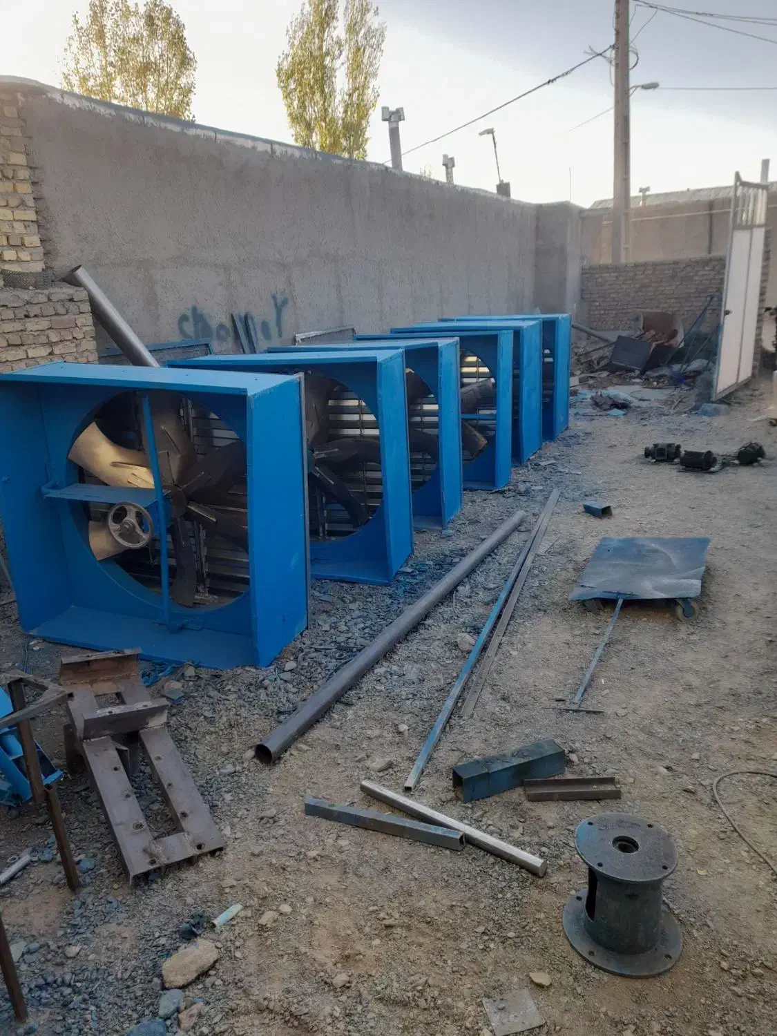 هواکش ۱۴۰ آلفا|پنکه و تصفیه‌کنندهٔ هوا|شیراز, سفیرشمالی|دیوار