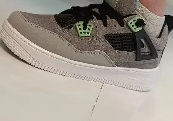 تعدادی کفش جردن ویتنام|کیف، کفش، کمربند|شاهین‌شهر, فدک|دیوار