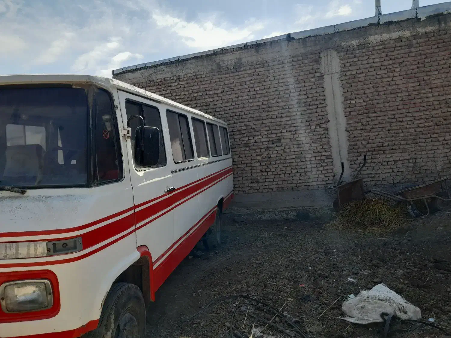 مینی بوس|خودرو سنگین|نمین, |دیوار