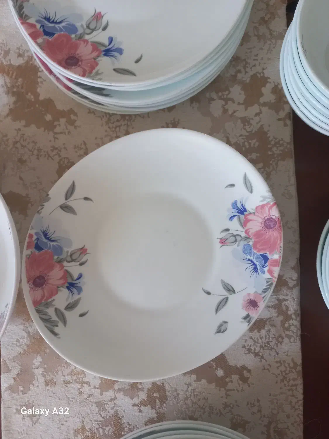 آکروپال ۱۲ نفره|ظروف سرو و پذیرایی|ابهر, |دیوار