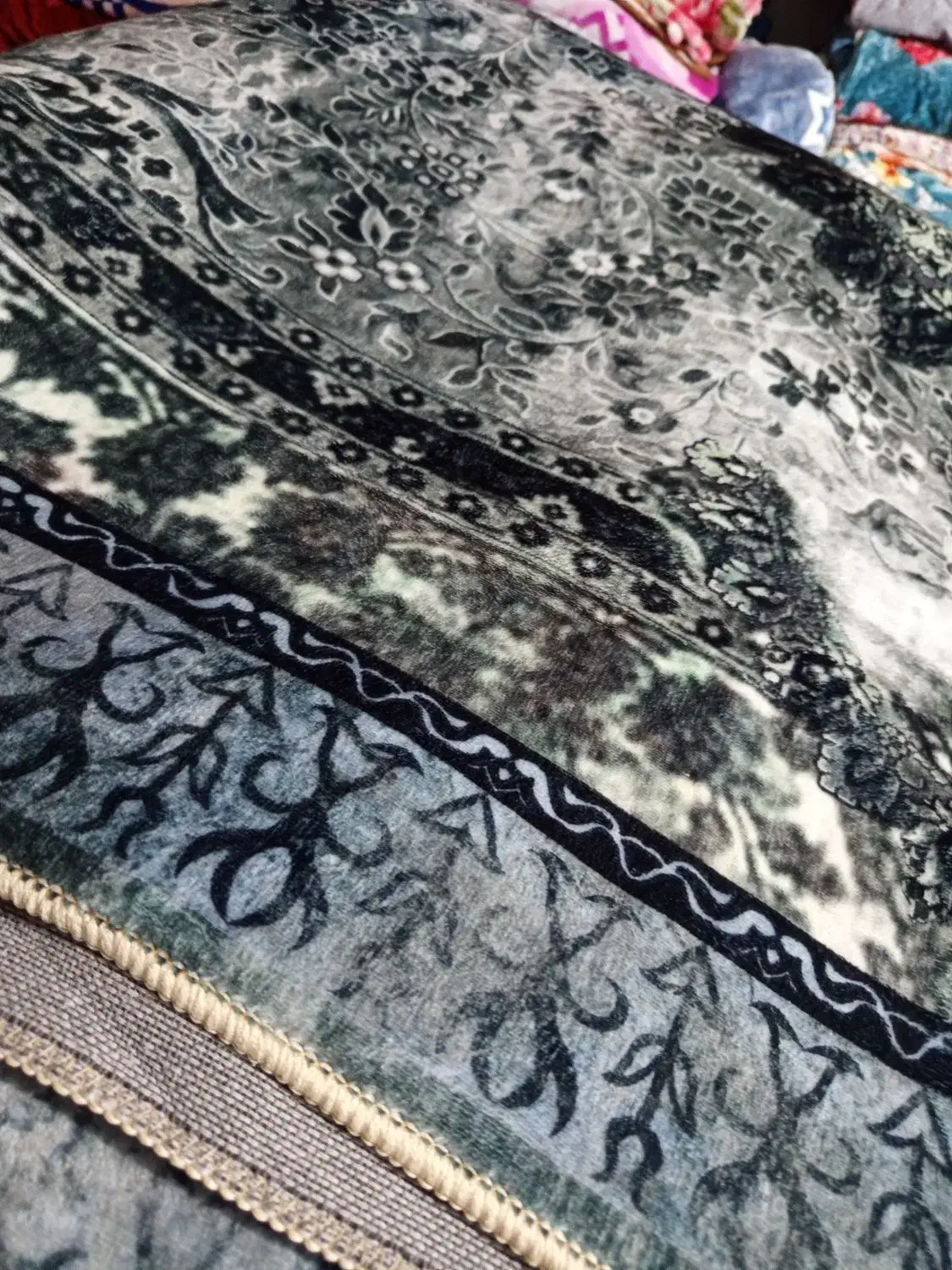 پتو فرش|روفرشی|خرمآباد, |دیوار