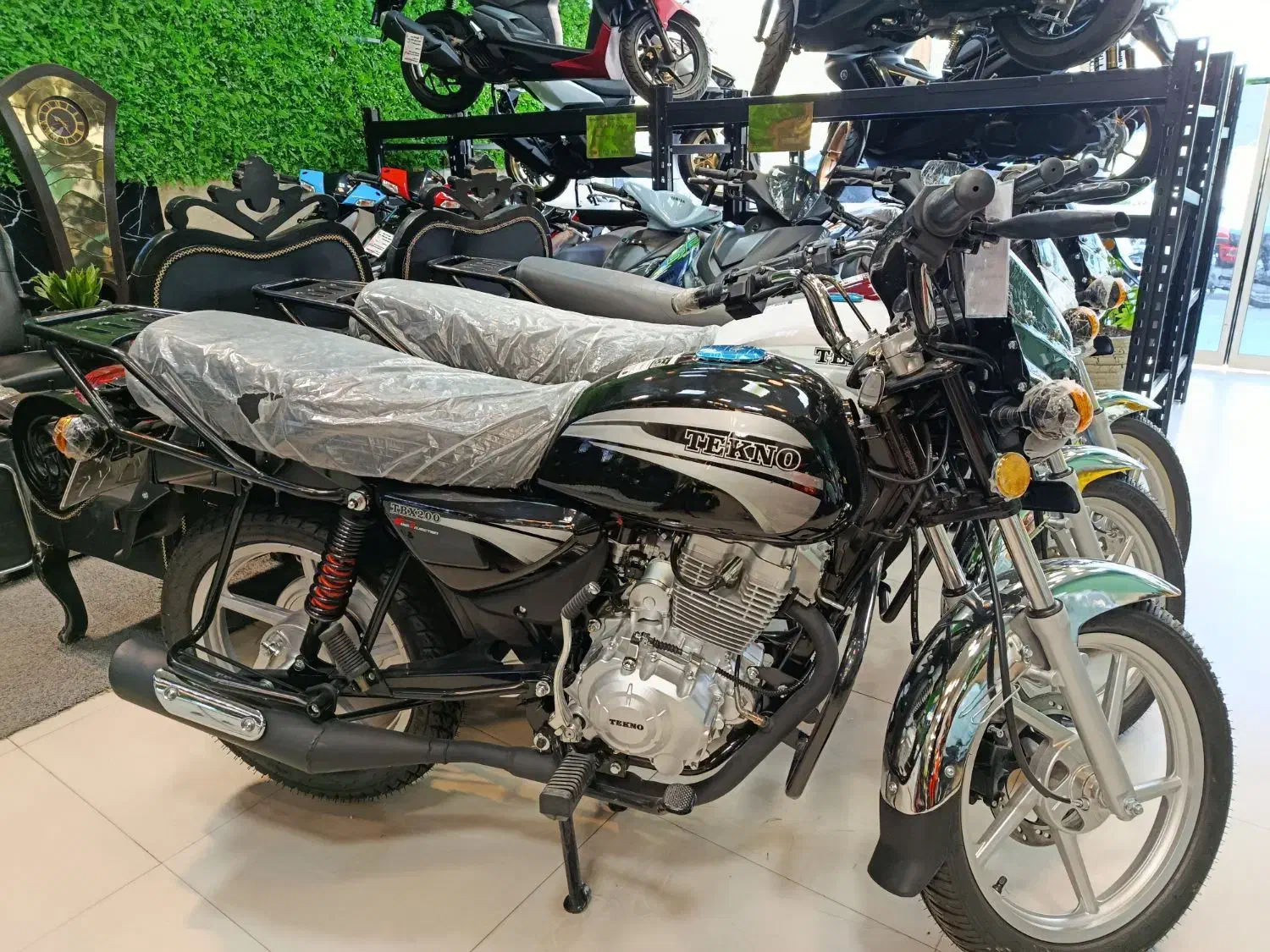 باکسر ۲۰۰cc اقساط بلند مدت (ذاکری و جعفرزاده)|موتورسیکلت|مشهد, فرهنگ|دیوار