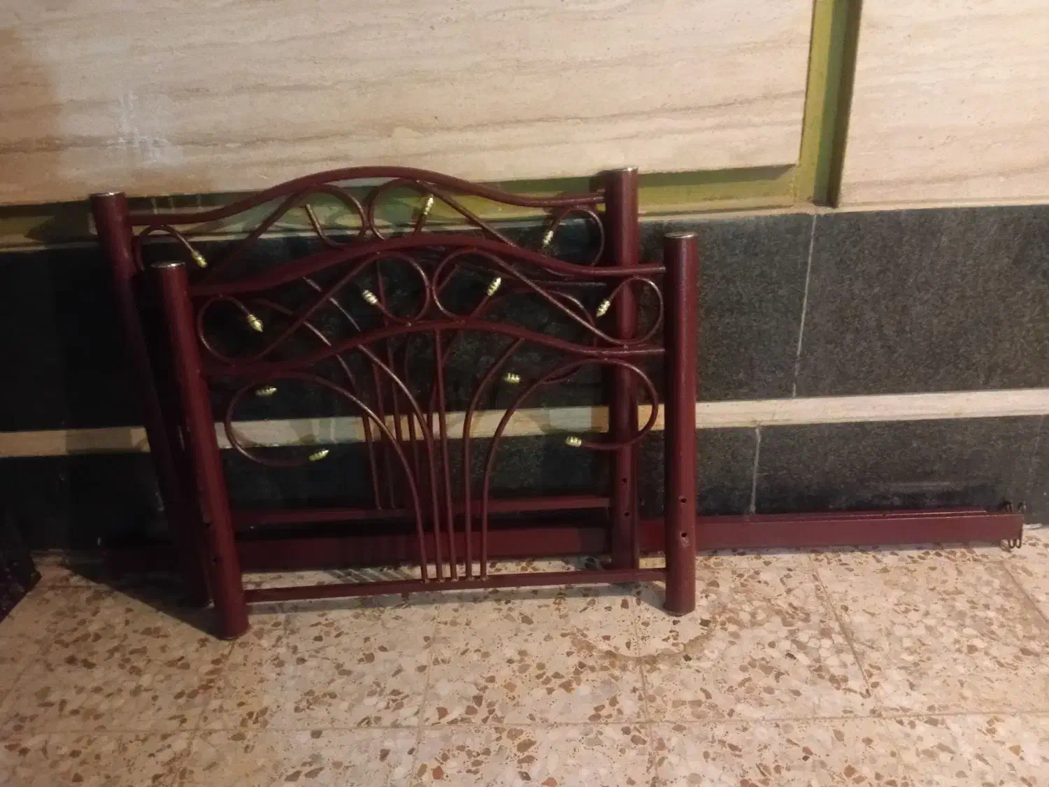 تخت فلزی ۱نفره|تخت و سرویس خواب|زرقان, |دیوار