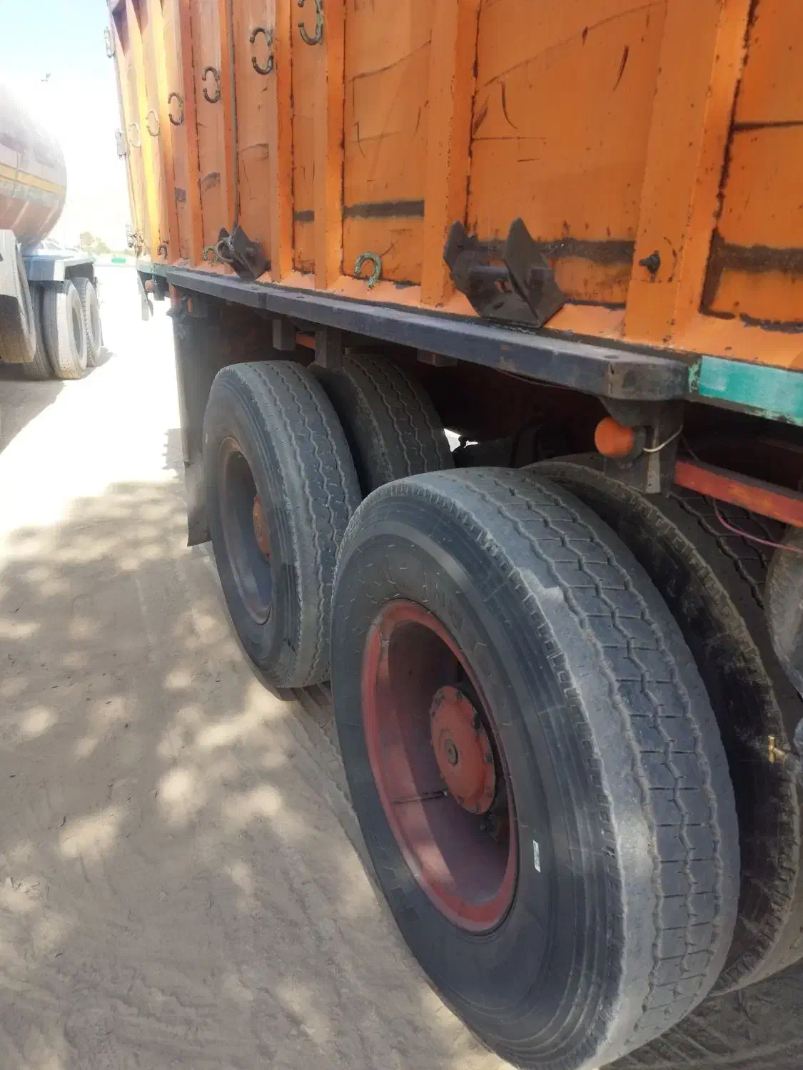 ده چرخ زیرمایلر باری مدل ۷۴|خودرو سنگین|نیریز, |دیوار