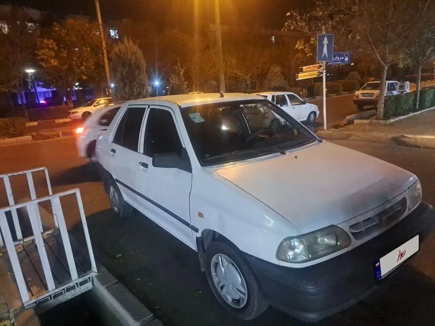 ۱۳۱ ۹۶|خودرو سواری و وانت|قزوین, |دیوار