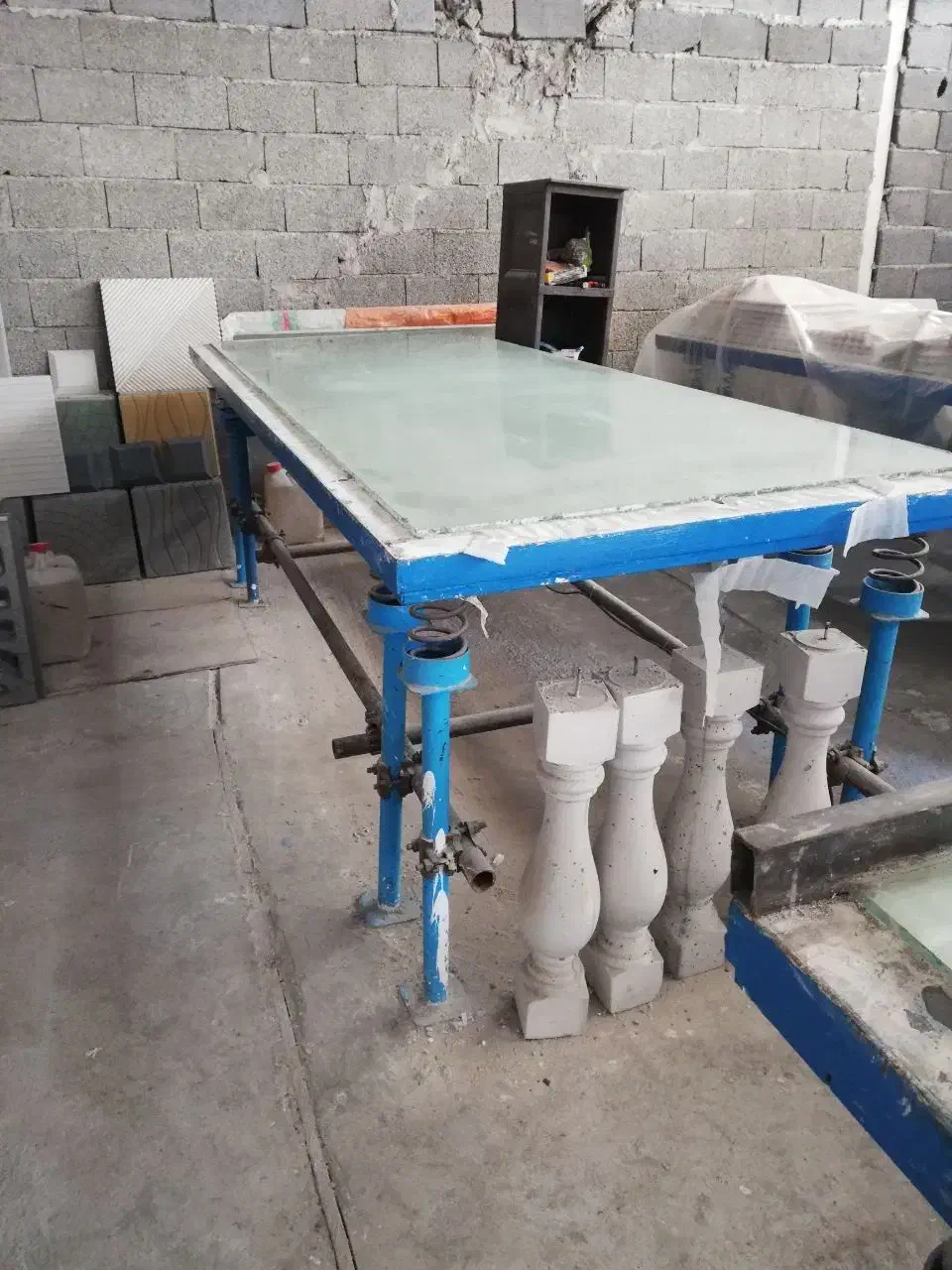 حراج تجهیزات سنگ صنعتی میز ویبره سایز 3در 1|ماشینآلات صنعتی|رشت, لاکان|دیوار