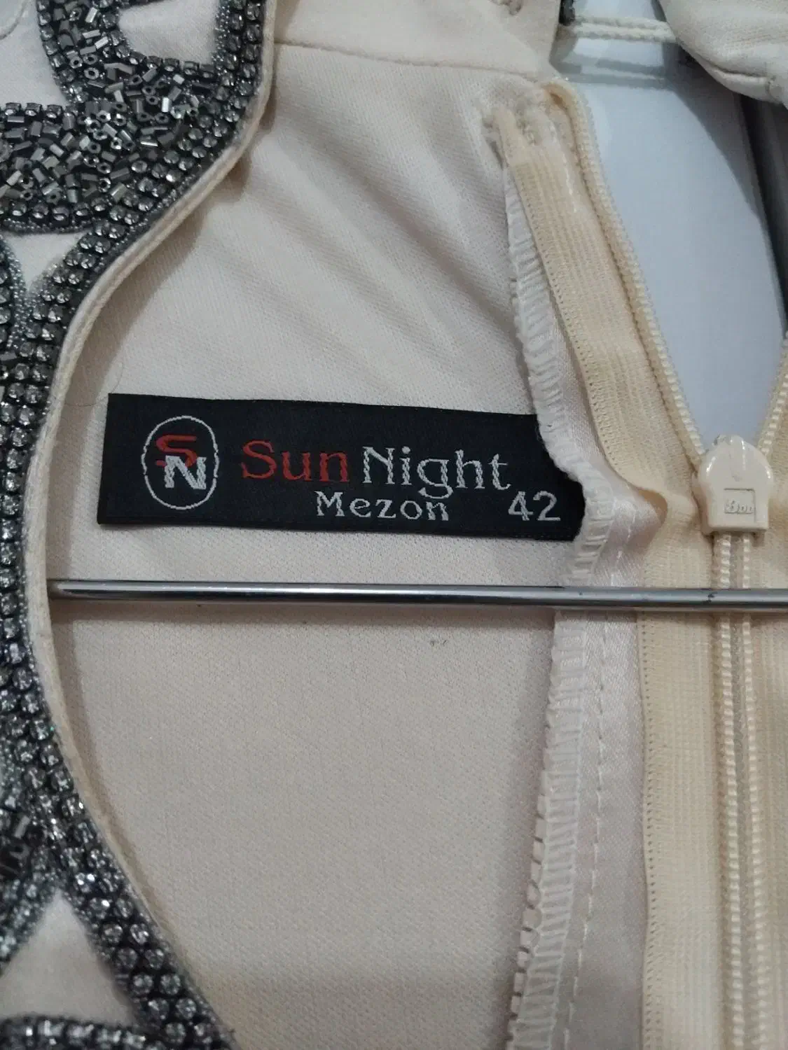 لباس مجلسی|لباس|اندیمشک, |دیوار