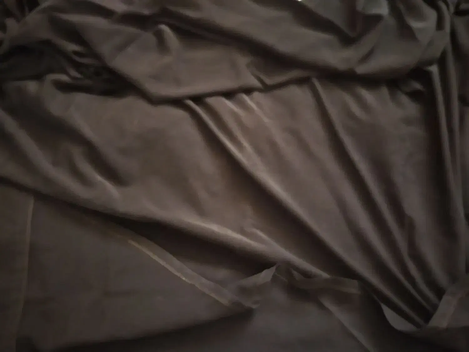 چادر مشکی و روسری|لباس|ری, دیلمان|دیوار