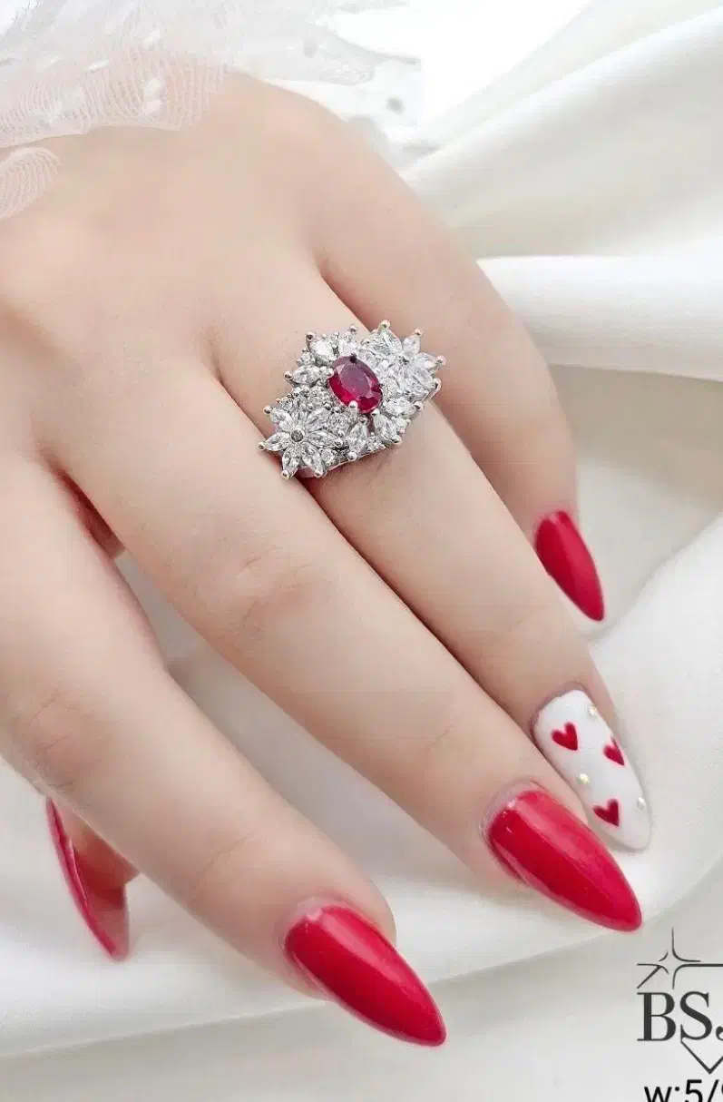 انگشتر جواهر تمام نقره مدل گل نیلوفر اشکی|بدلیجات|تبریز, |دیوار