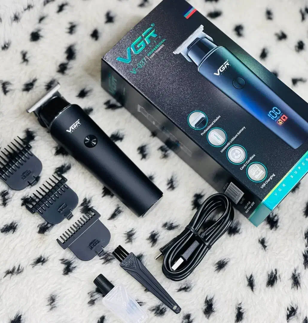 ریش تراش وخط زن|آرایشی، بهداشتی، درمانی|کاشان, پشت شهربانی|دیوار