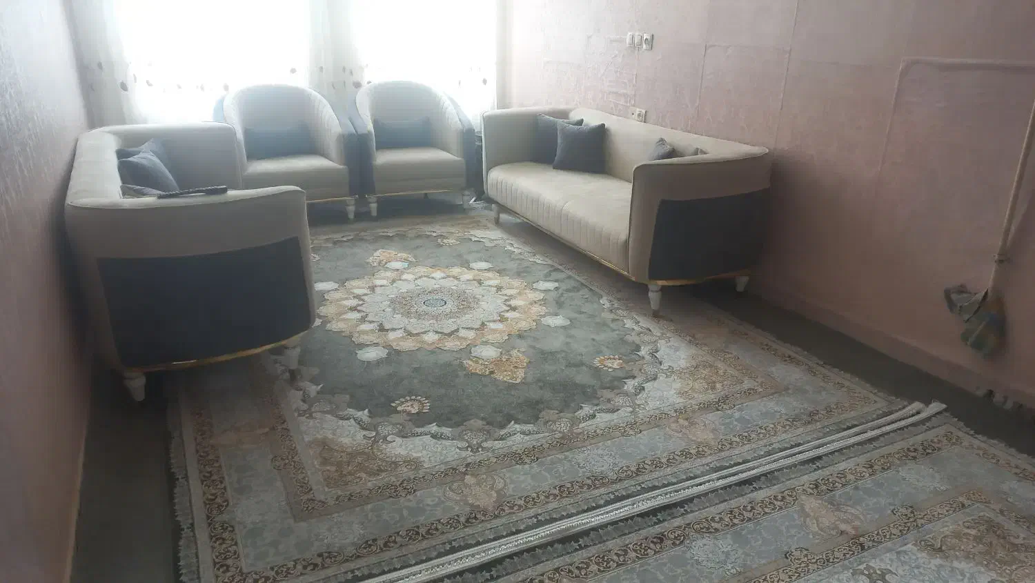 ۳ عدد فرش ۹ متری|فرش|کرمانشاه, |دیوار