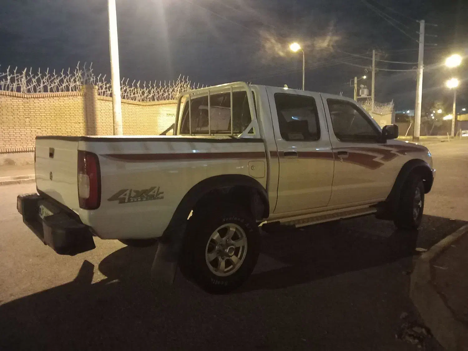 پیکاپ دو کابین مدل ۹۷|خودرو سواری و وانت|بیرجند, |دیوار