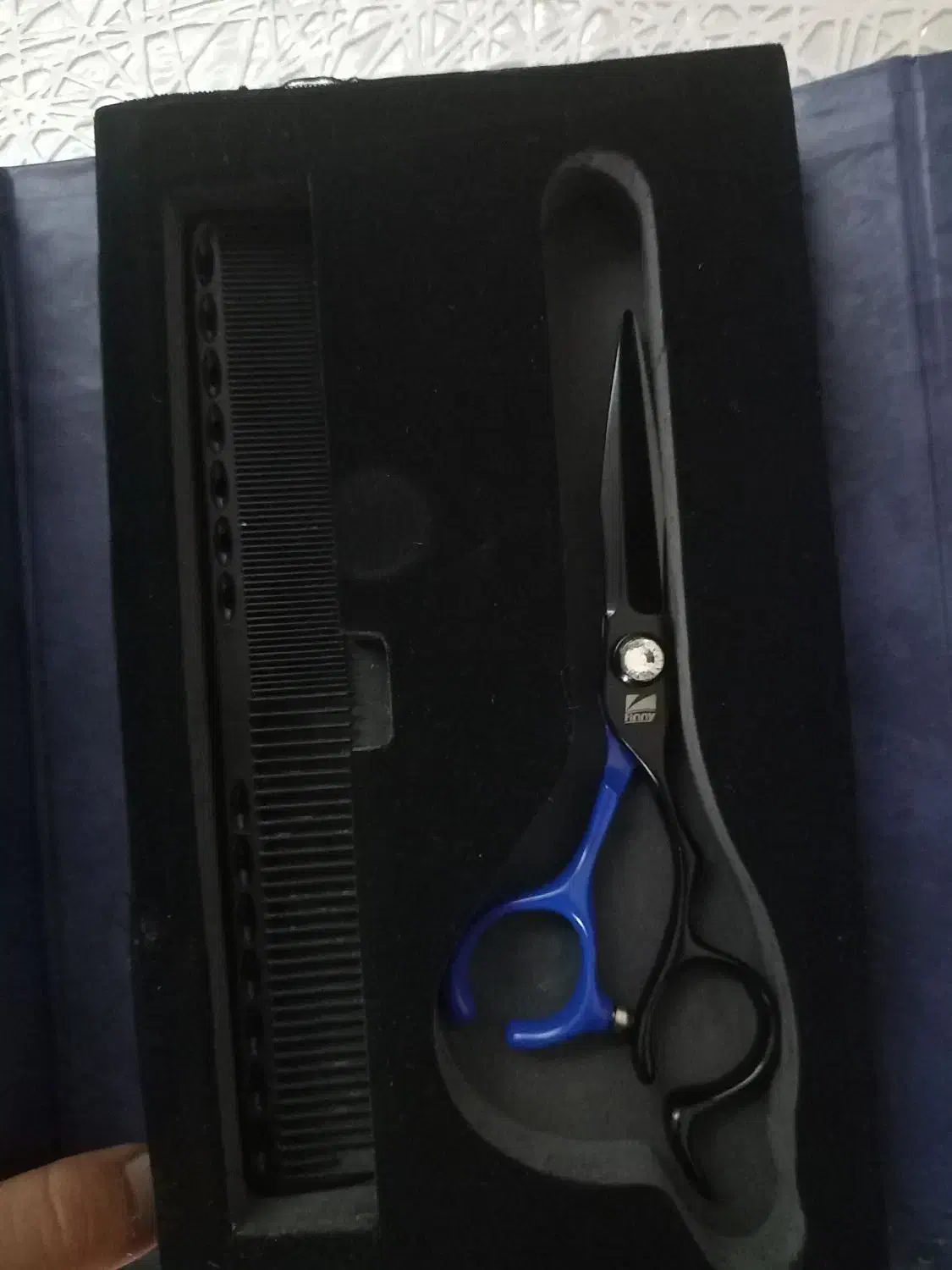 قیچی ارایشگری|آرایشگاه و سالنهای زیبایی|مشهد, کارمندان دوم|دیوار