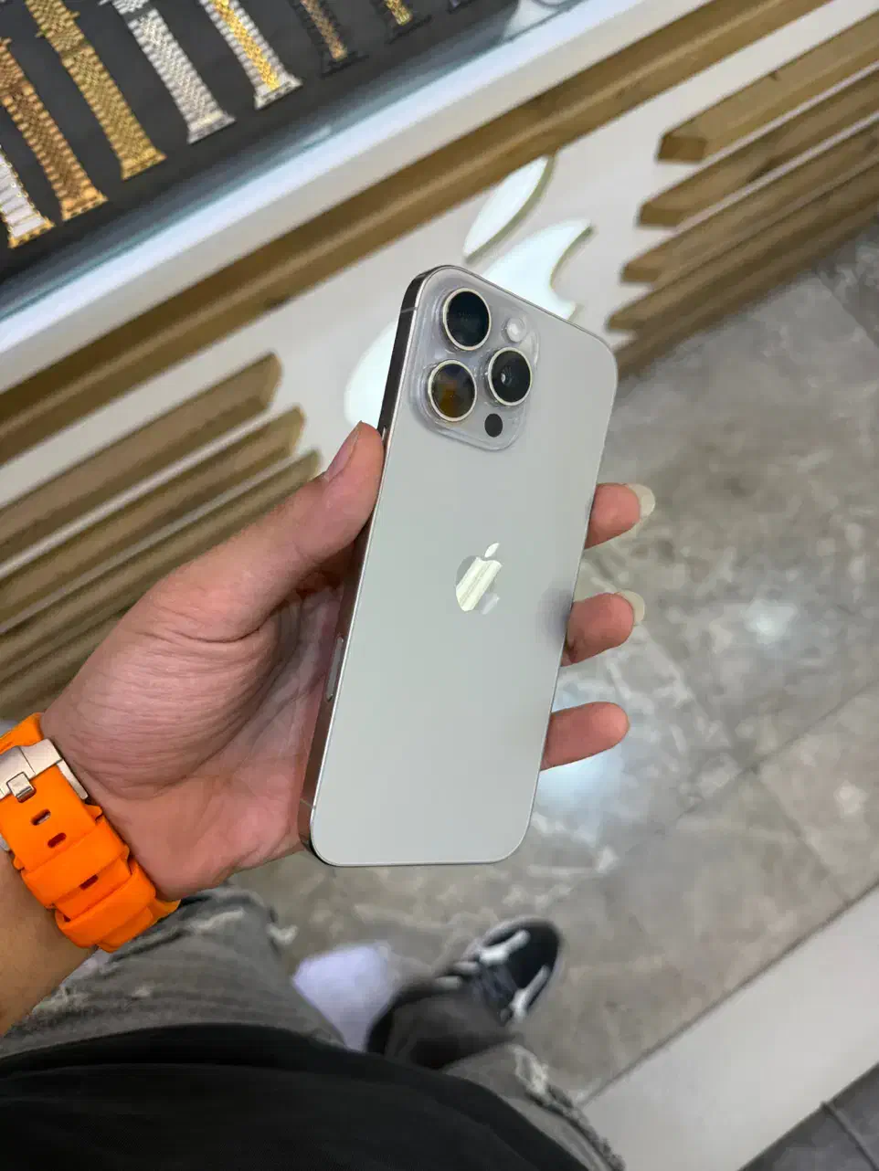 آیفون ۱۶پرومکس ۲۵۶ گیگ ZAA نچرال تیتانیوم|موبایل|تهران, جنت‌آباد جنوبی|دیوار