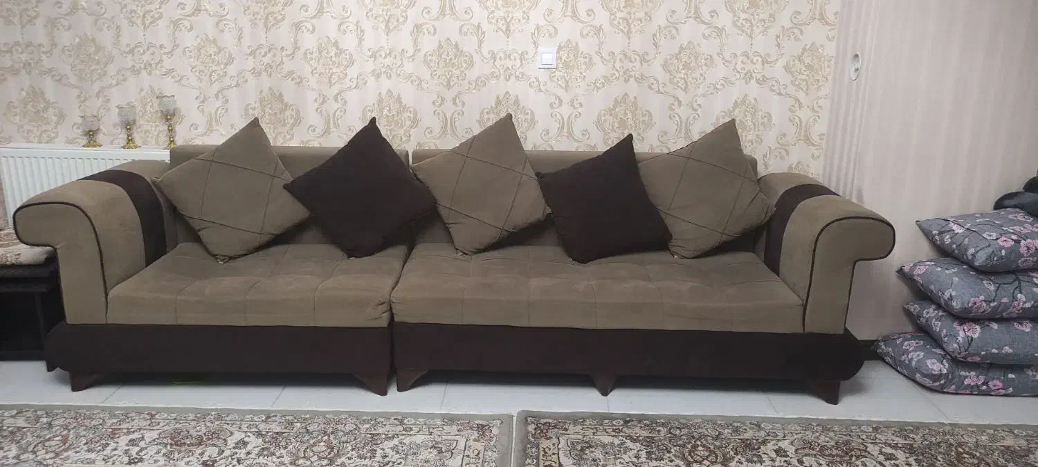 مبل ۱۱نفره|مبلمان خانگی و میز عسلی|شیروان (خراسان), |دیوار