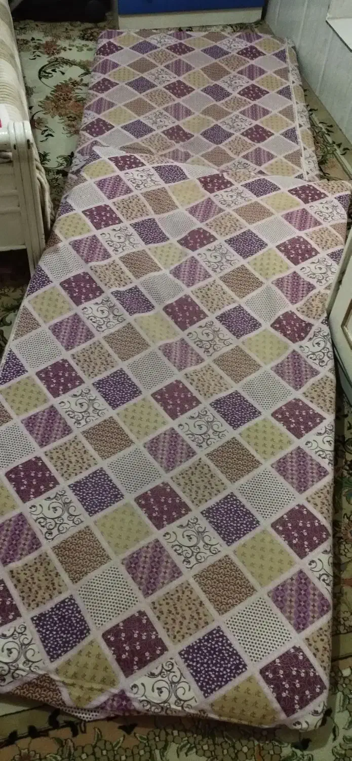 یکعددپتوگلبافت تشک بارپنبه متکا.بارویه تمیزوسالم|رختخواب، بالش، پتو|نیشابور, شهید جعفری|دیوار