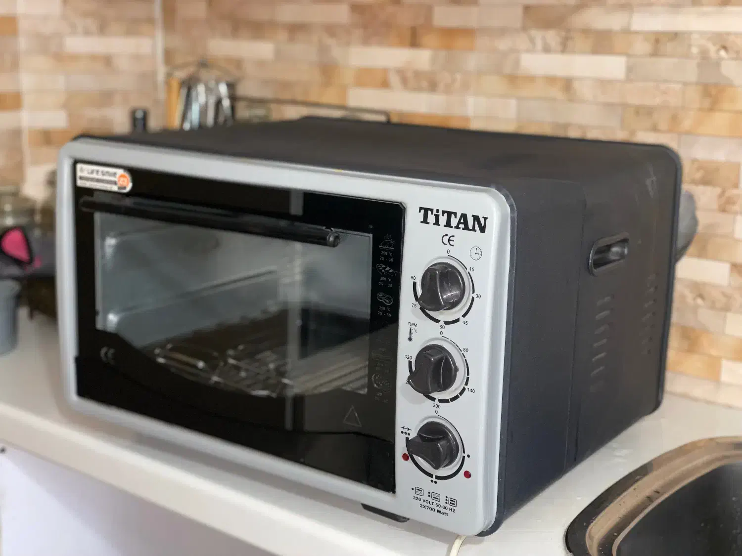 توستر تیتان نو قیمت خیلی مناسب|اجاق گاز و لوازم برقی پختوپز|رشت, دیانتی|دیوار