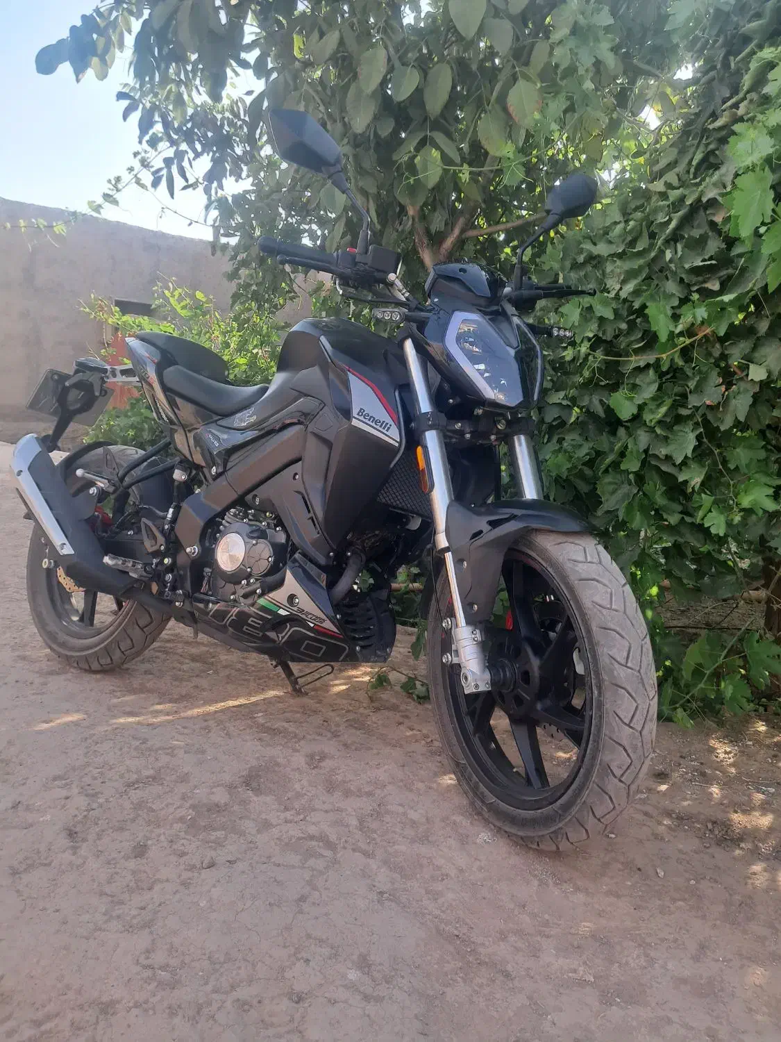 بنلی۱۸۰|موتورسیکلت|سبزوار, توحیدشهر|دیوار