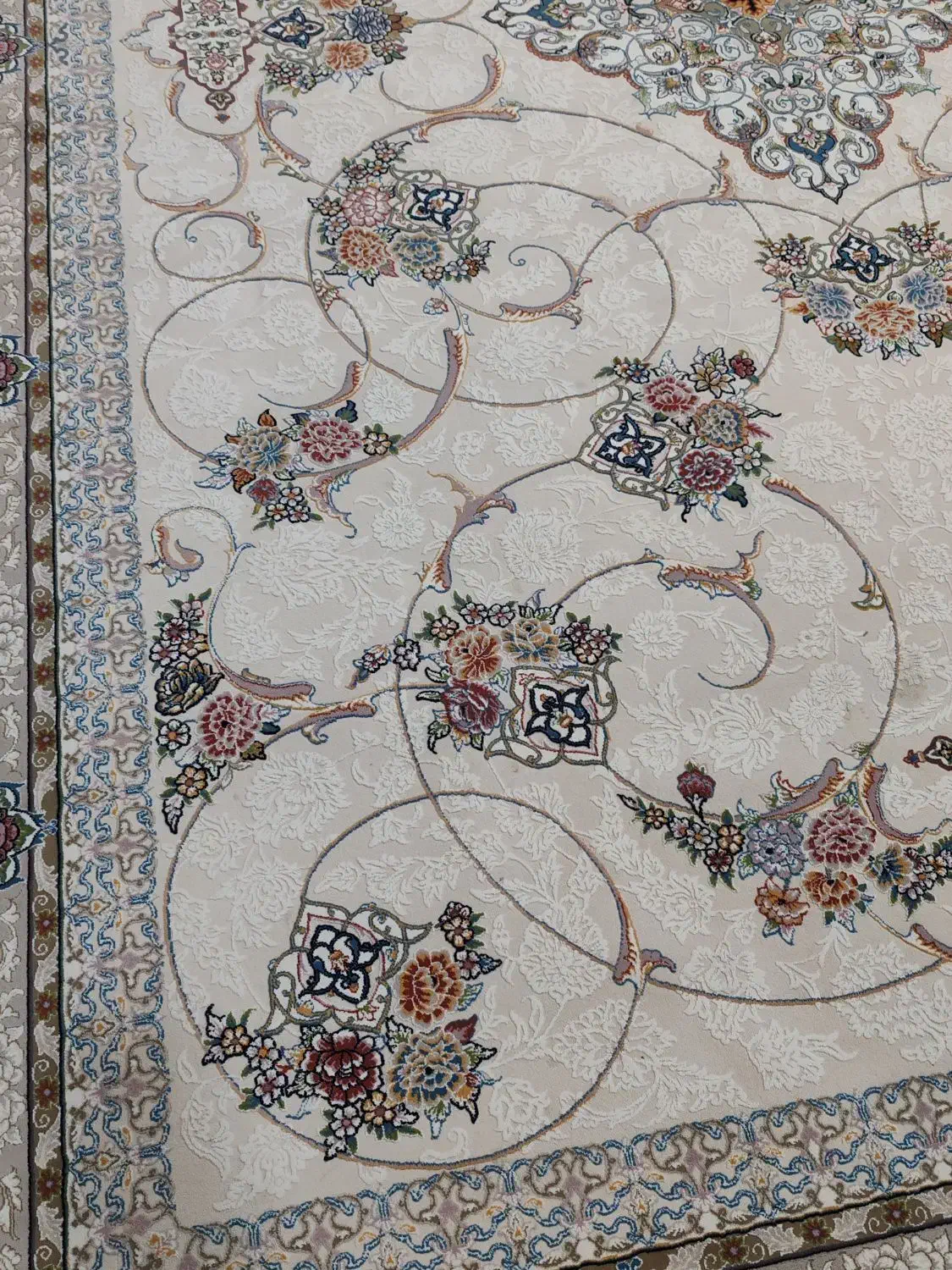 2تخته فرش 12متری افشان برلیان 700شانه صدفی|فرش|قم, نیروگاه|دیوار