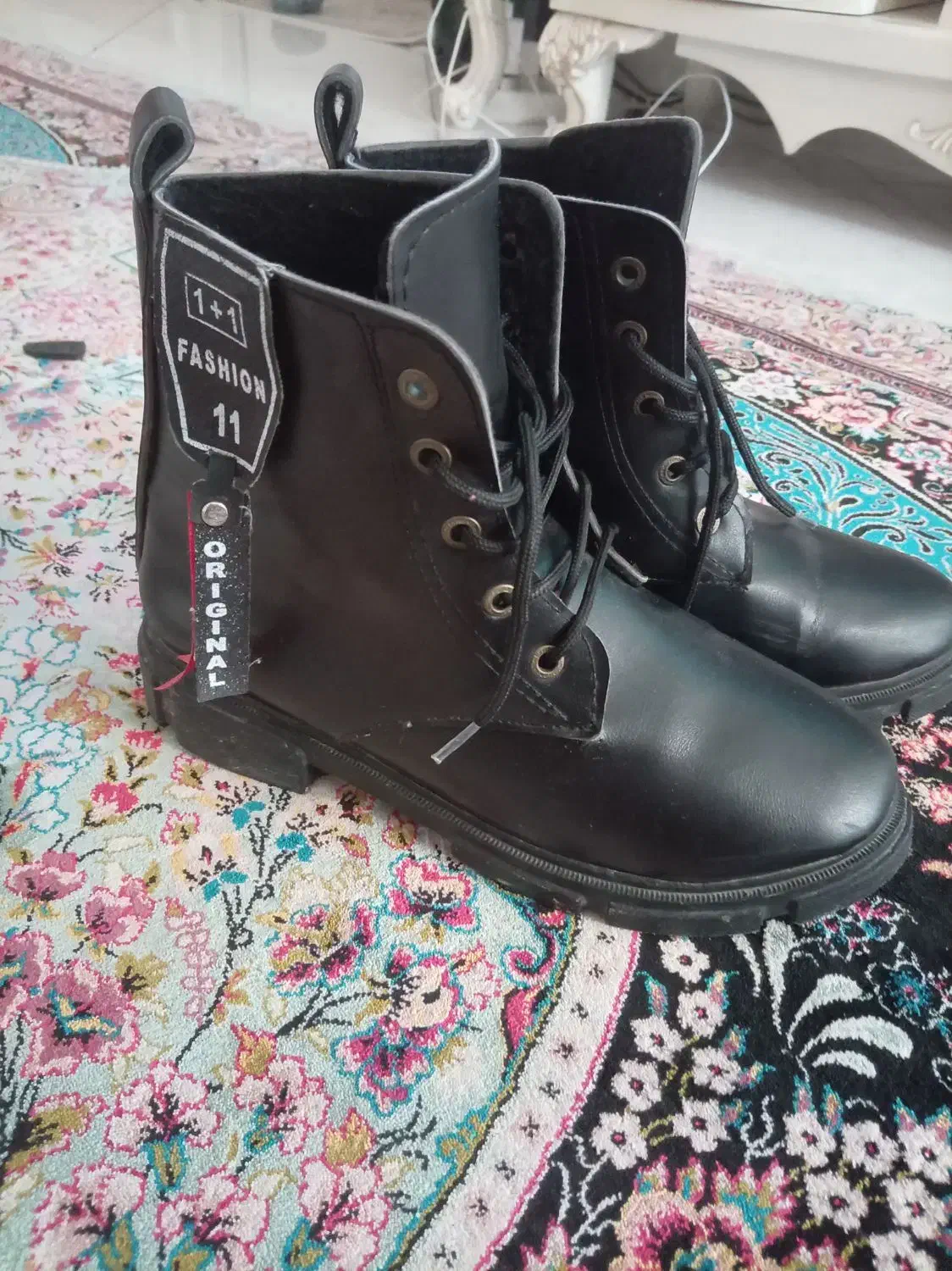 نیم بوت|کیف، کفش، کمربند|نسیم‌شهر, |دیوار