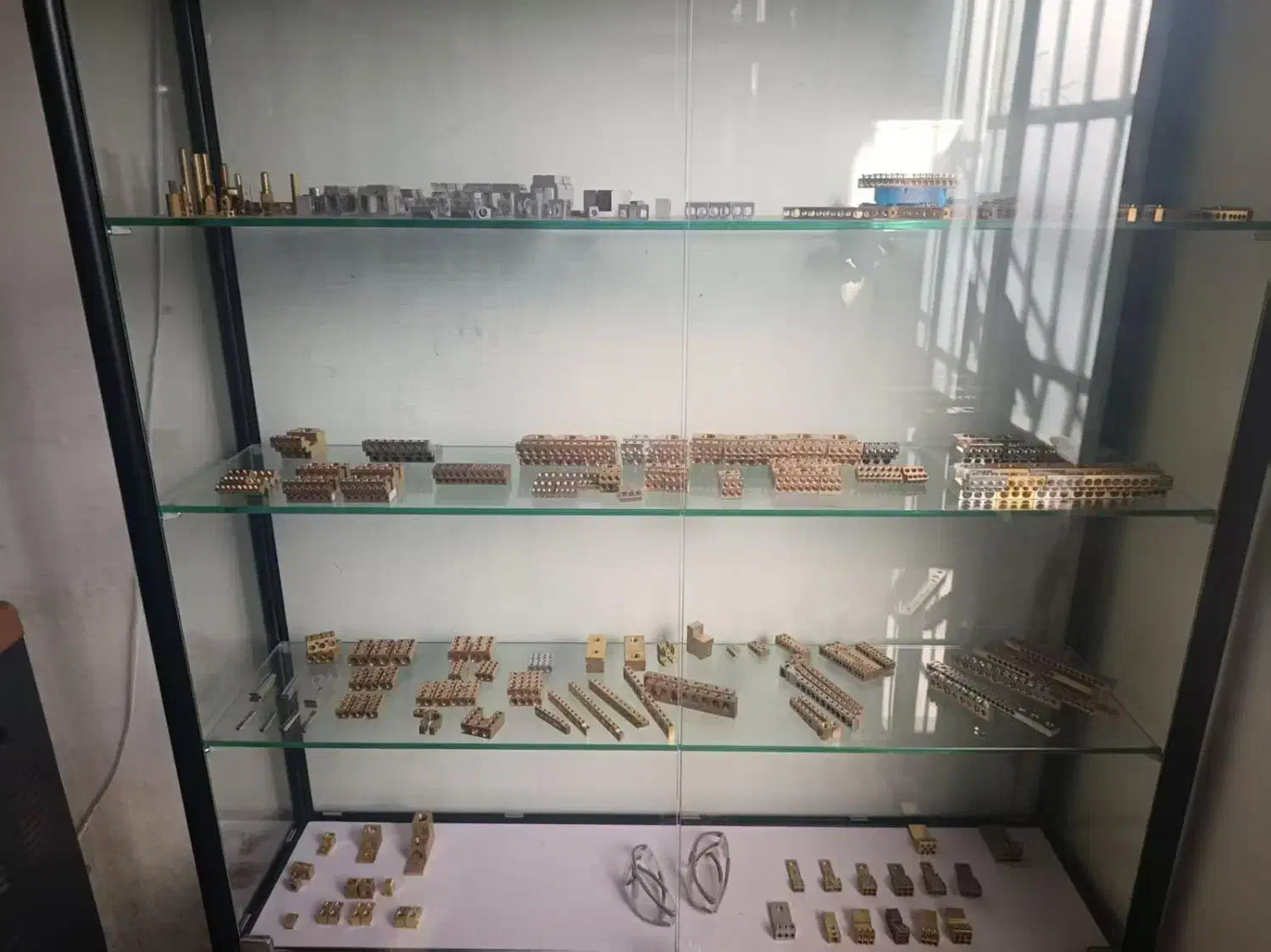 اپراتور دستگاه های تولید قطعات|استخدام صنعتی، فنی، مهندسی|پاکدشت, پاکدشت (مامازند)|دیوار