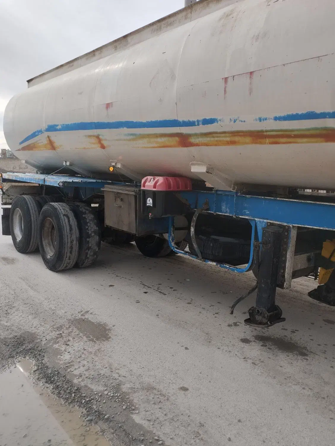 تانکر دو محور|قطعات یدکی و لوازم جانبی|بکتاش, |دیوار