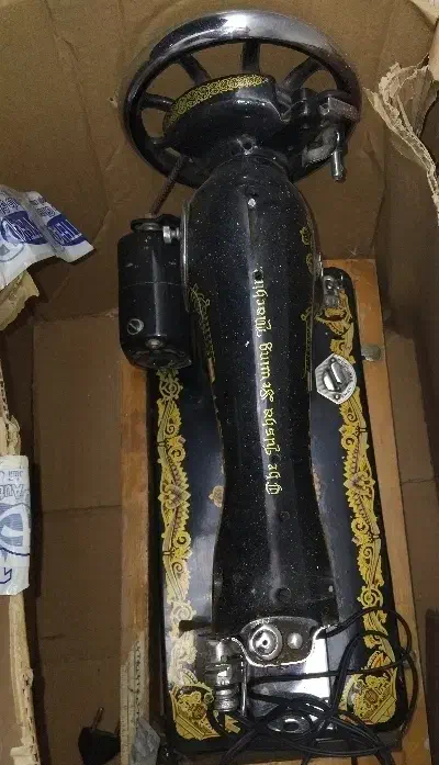 چرخ خیاطی|چرخ خیاطی و ریسندگی|تکاب, |دیوار