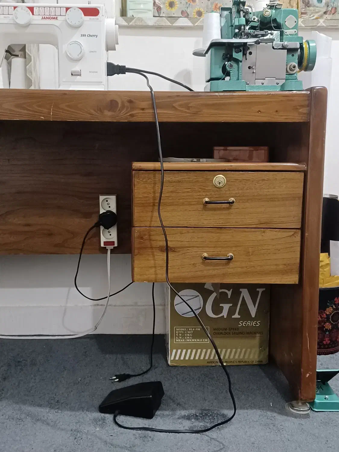 میز خیاطی|لوازم خیاطی و بافتنی|بندر ماهشهر, |دیوار