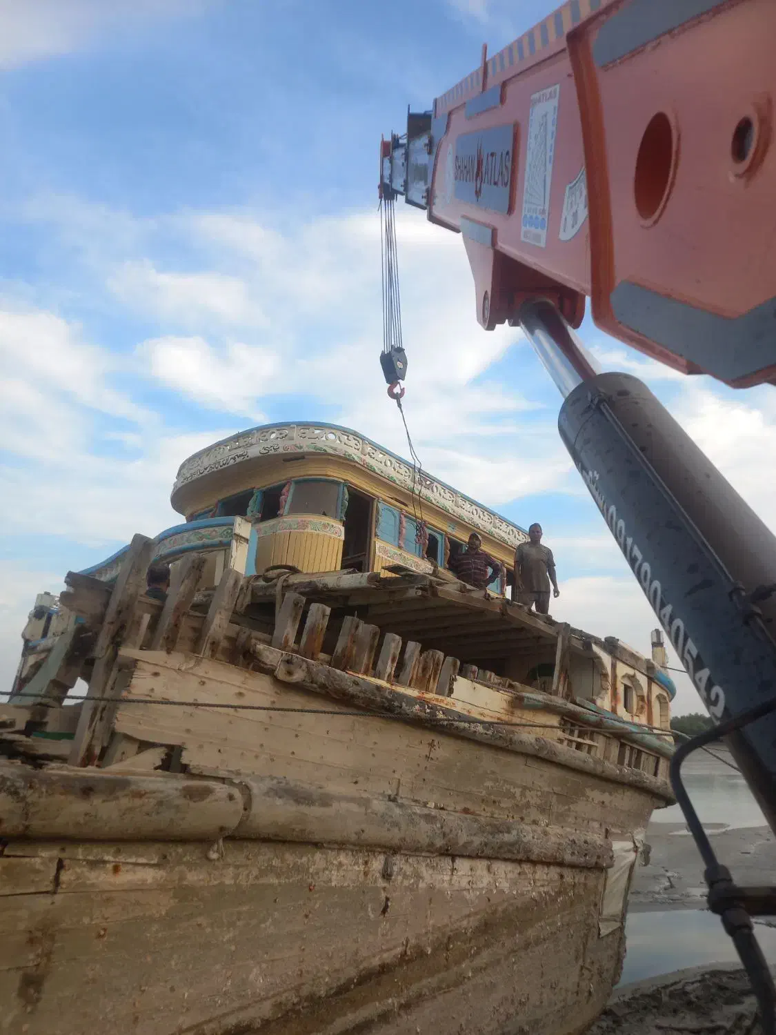 جرثقیل رستمی بندر خمیر ۱۵ تن|خودرو سنگین|خمیر, |دیوار