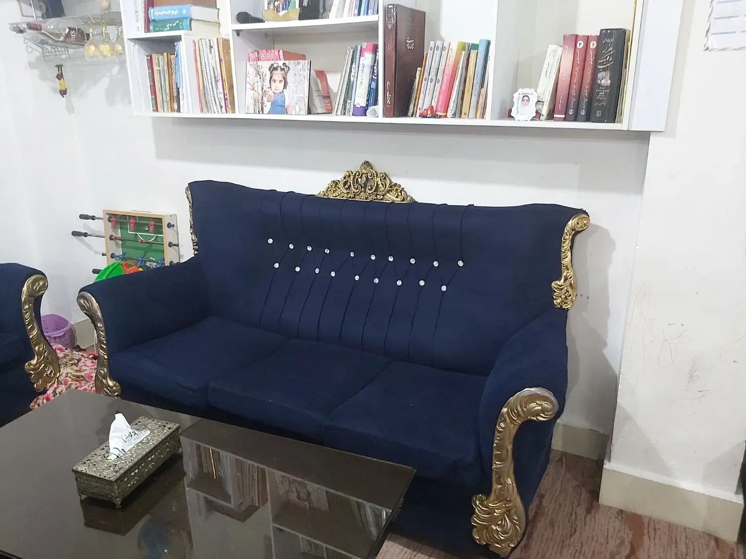 مبل ۷نفره سلطنتی تمیز بدون کوچکترین فرو رفتگی|مبلمان خانگی و میز عسلی|مسجد سلیمان, |دیوار