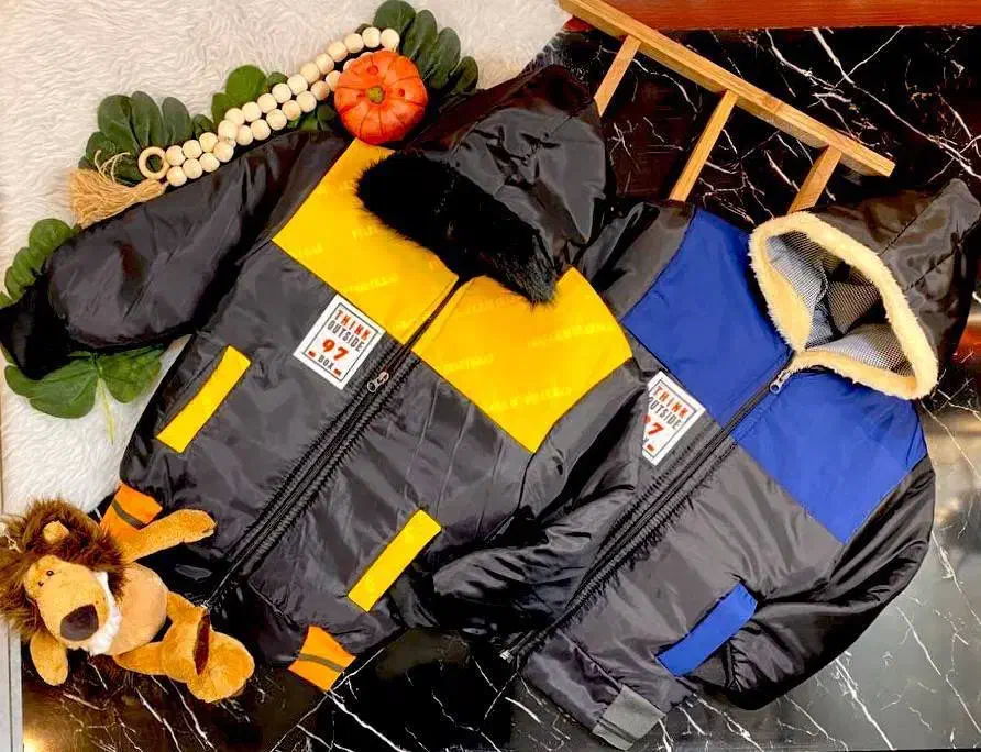 تولیدی تیراژ - کاپشن ضد اب ضد باد بچه|کفش و لباس بچه|رشت, آتشگاه|دیوار