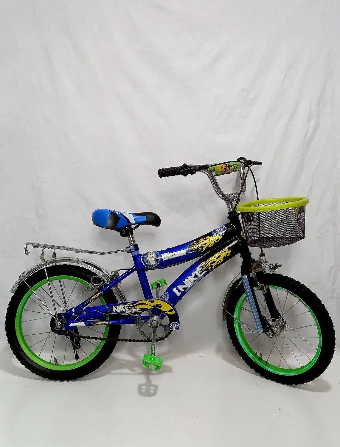 دوچرخه خوشرنگ سایز۱۶‌ در حد نو مناسب کادو|دوچرخه، اسکیت، اسکوتر|پرند, فاز ۲|دیوار